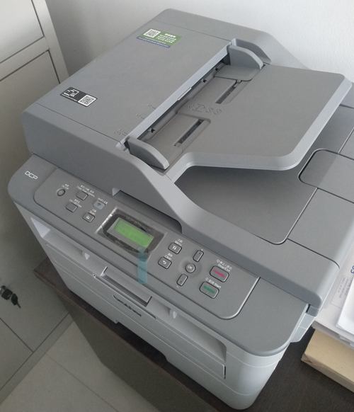兄弟DCP-B7700D 打印机加粉与清零教程